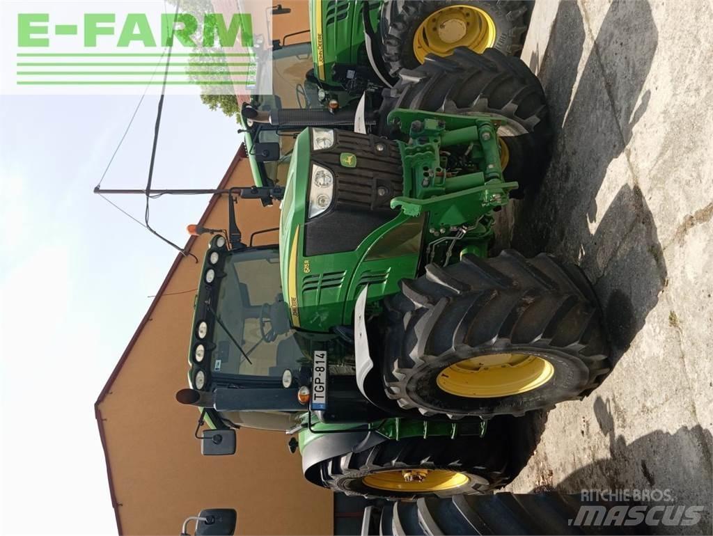 John Deere 6215R Traktorji