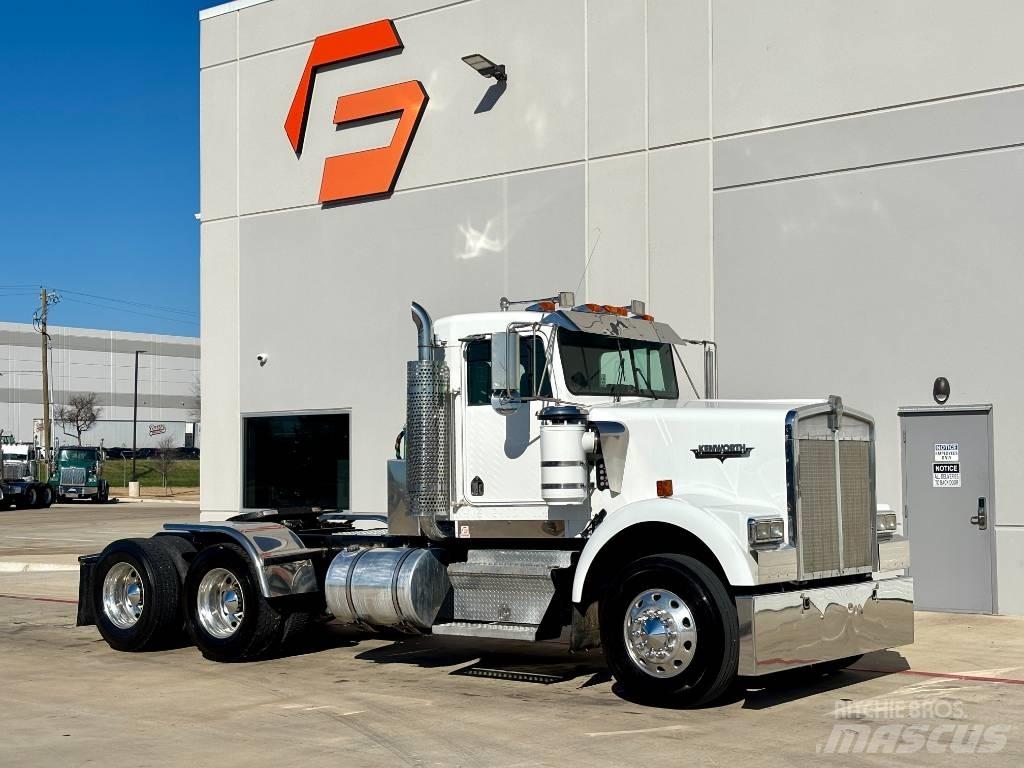 Kenworth W 900 Vlačilci