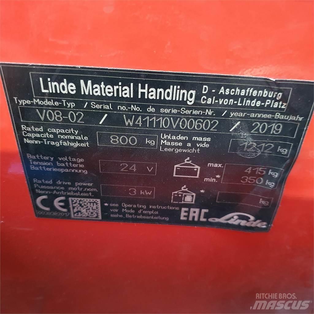 Linde V08-02 Srednje dvižni komisionirni viličar
