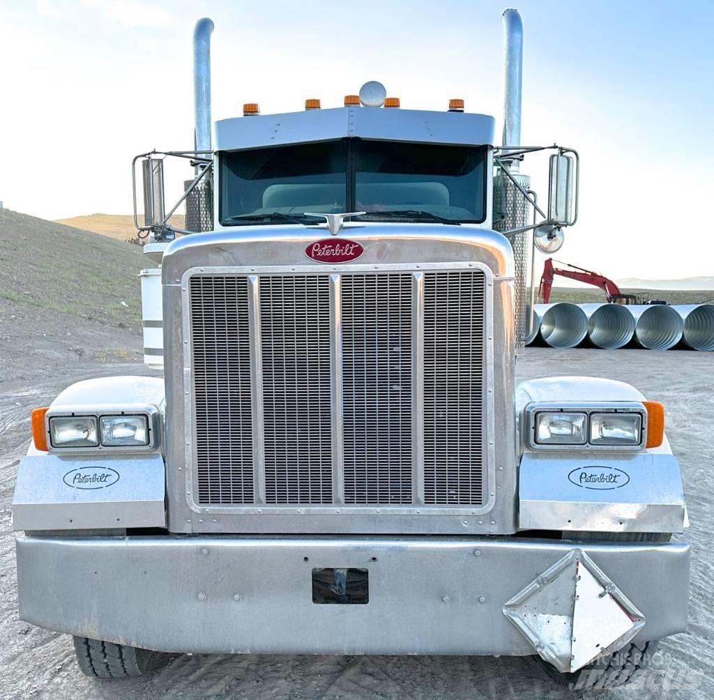 Peterbilt 000 Tovornjaki cisterne