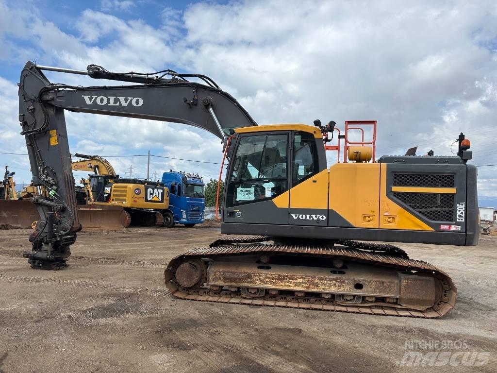 Volvo EC 250 EL Bagri goseničarji