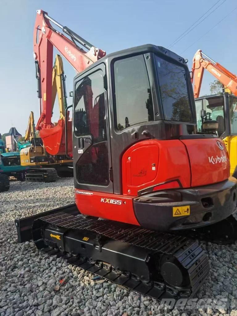 Kubota 165 Bagri goseničarji