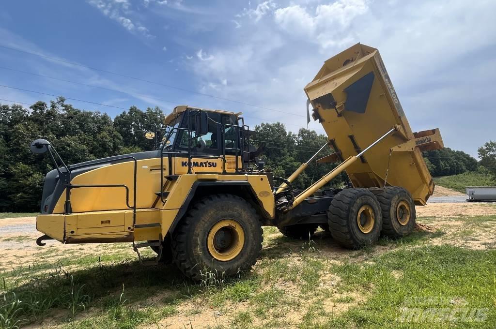 Komatsu HM 400 Zglobni demperji