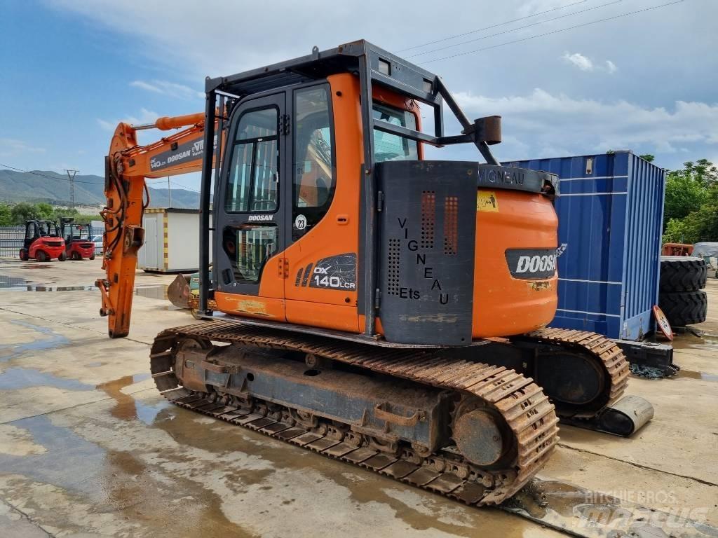 Doosan DX 140 LCR Bagri