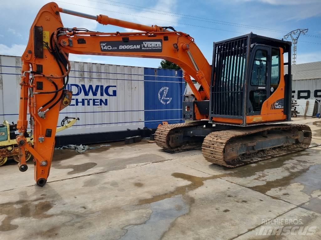 Doosan DX 140 LCR Bagri