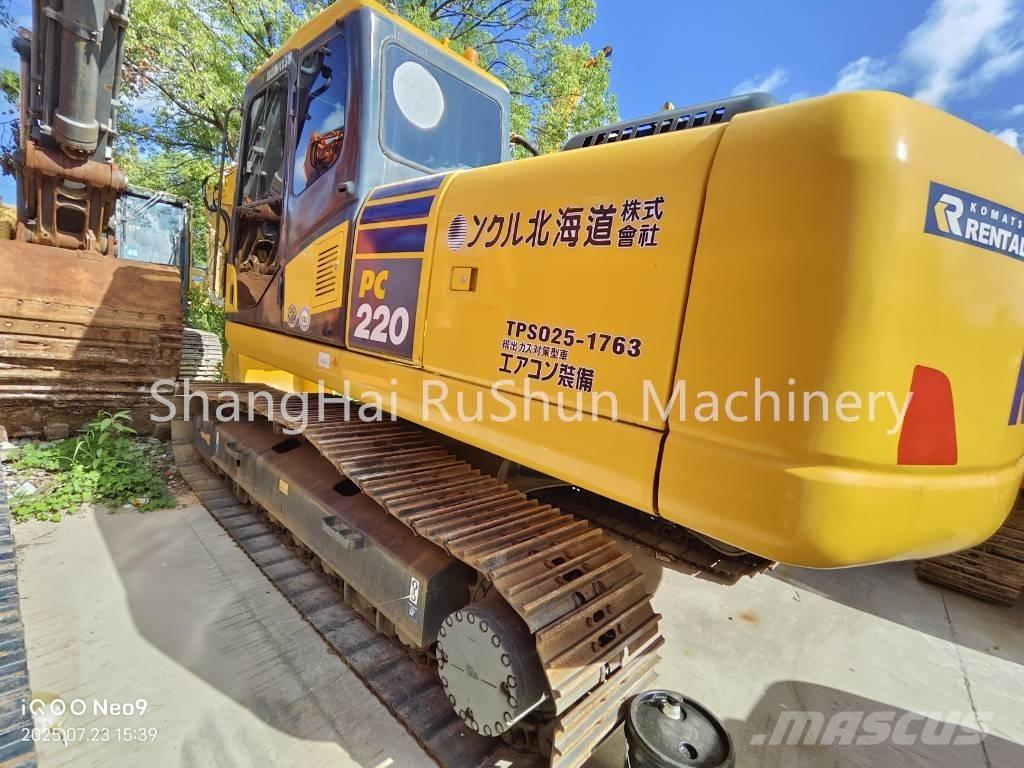 Komatsu 220-7 Bagri goseničarji