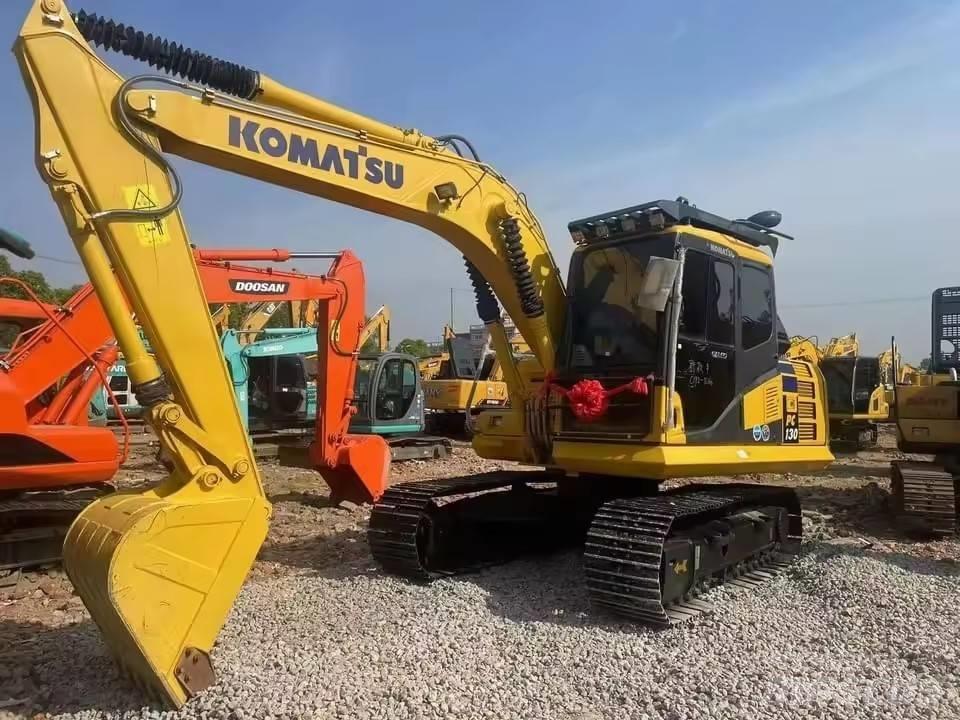 Komatsu PC 130 Bagri goseničarji