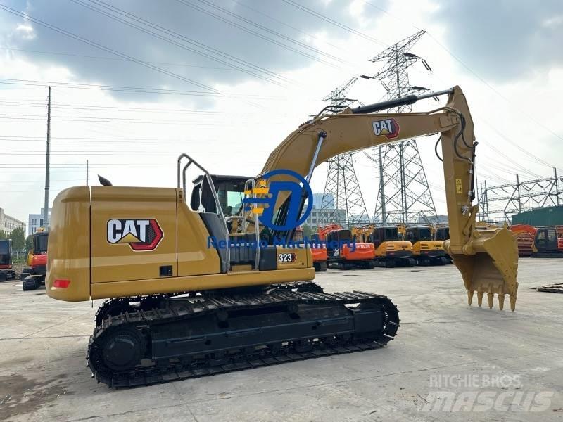 CAT 323GC Bagri goseničarji