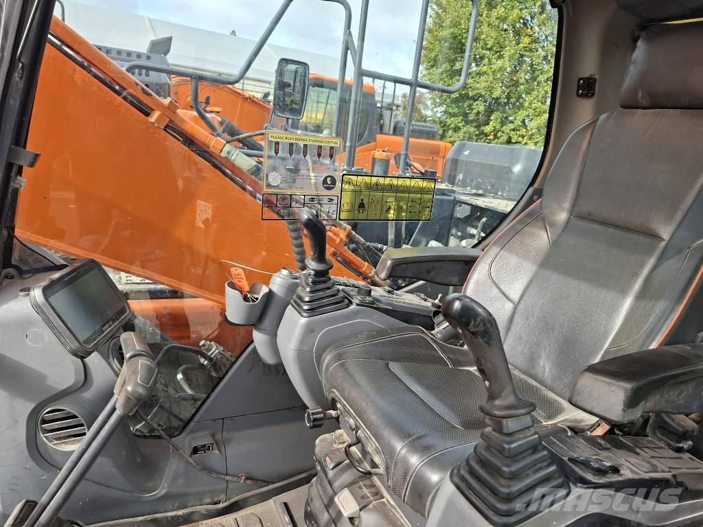 Doosan DX140LC-7 Bagri goseničarji