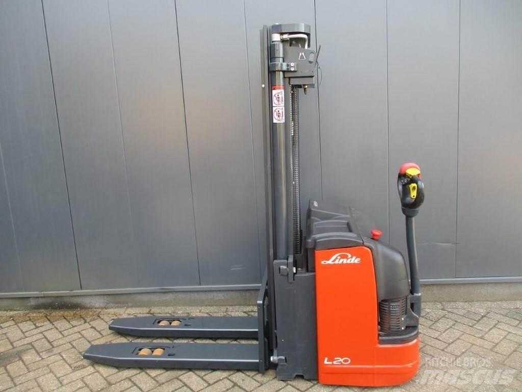 Linde L 20i Ročni električni viličar