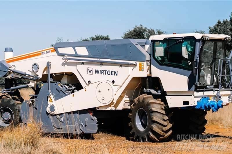 Wirtgen WR240 Drugi tovornjaki
