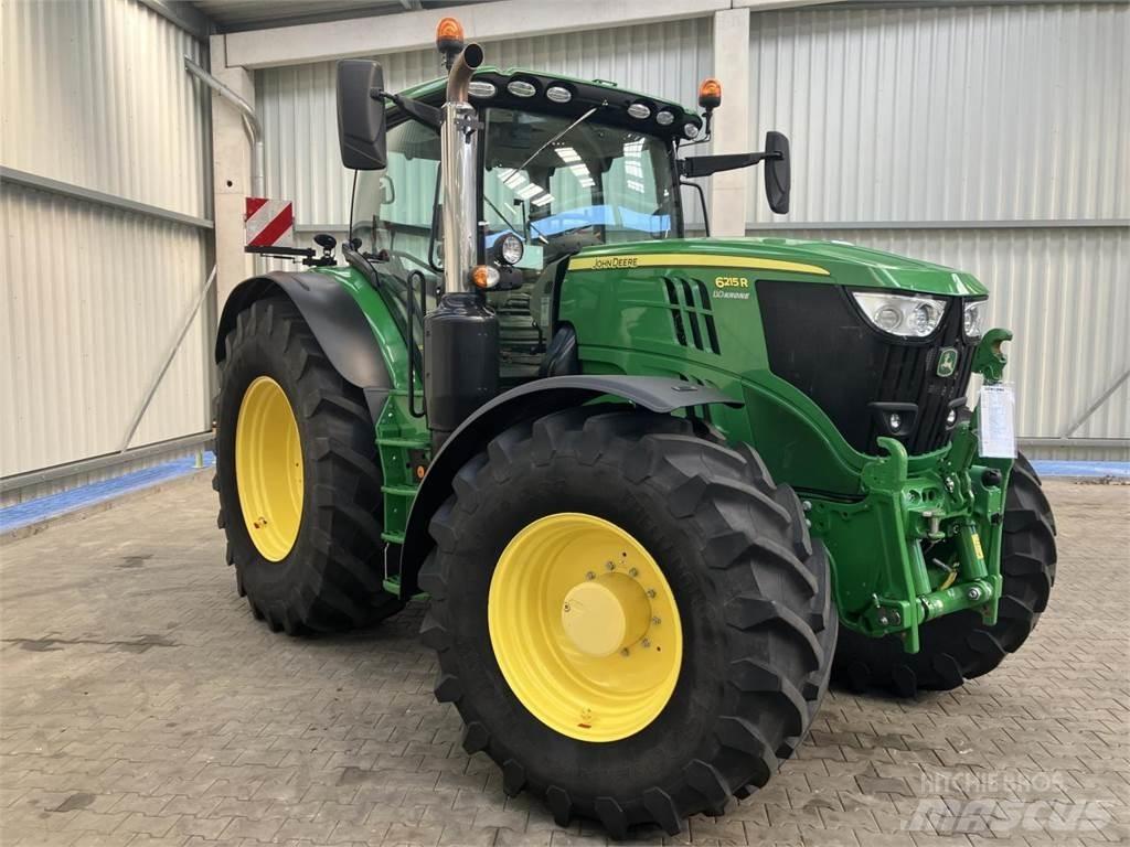 John Deere 6215R Traktorji