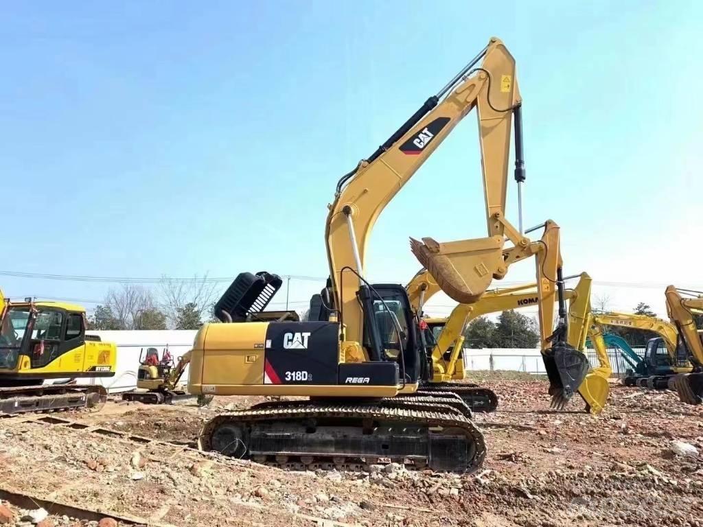 CAT 318D Bagri goseničarji