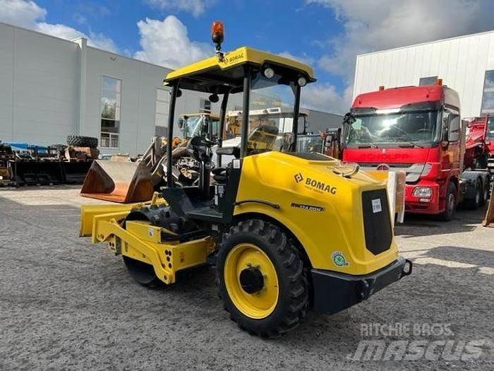 Bomag BW 124 PDH-5 Ostali priključki in naprave za pripravo tal