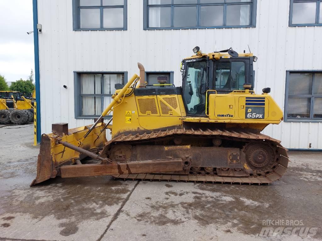 Komatsu D65PX-18 Buldožerji goseničarji
