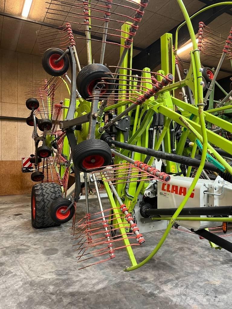 CLAAS Liner 4000 HHV Obračalniki in zgrabljalniki