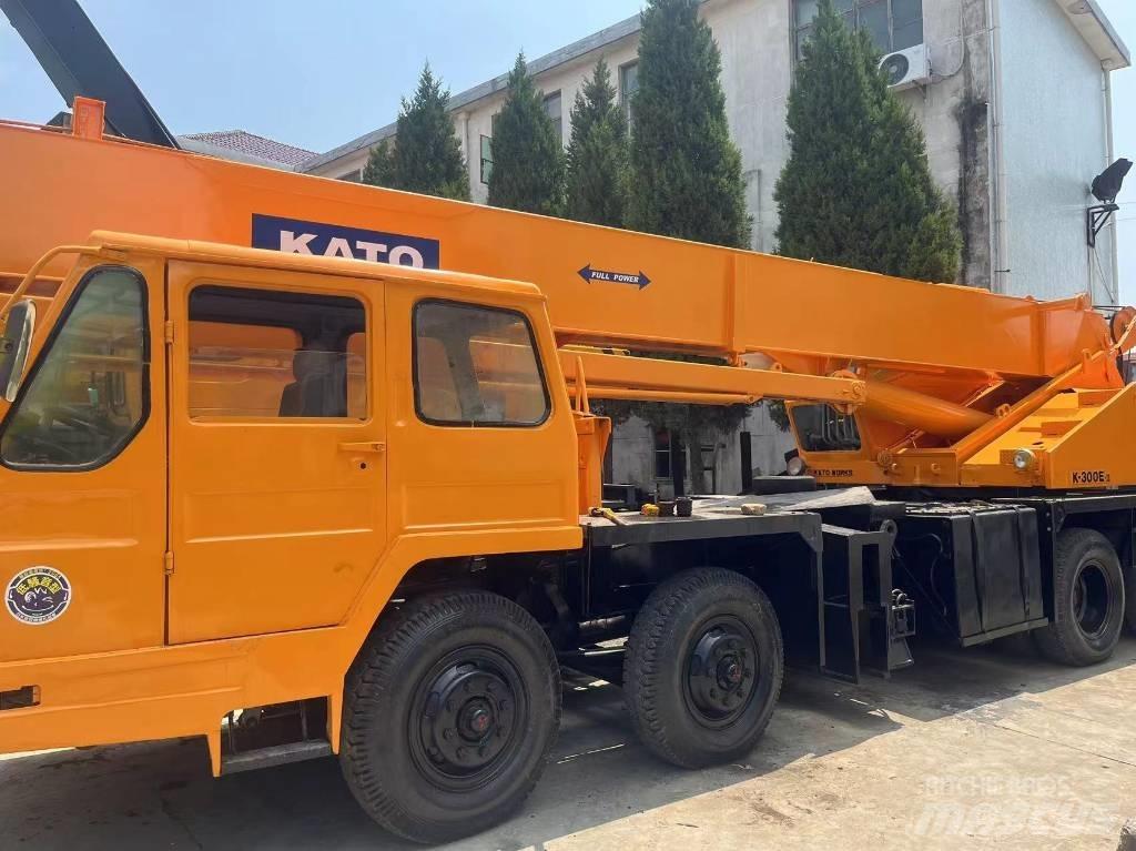 Kato KA 300 E Avtodvigala