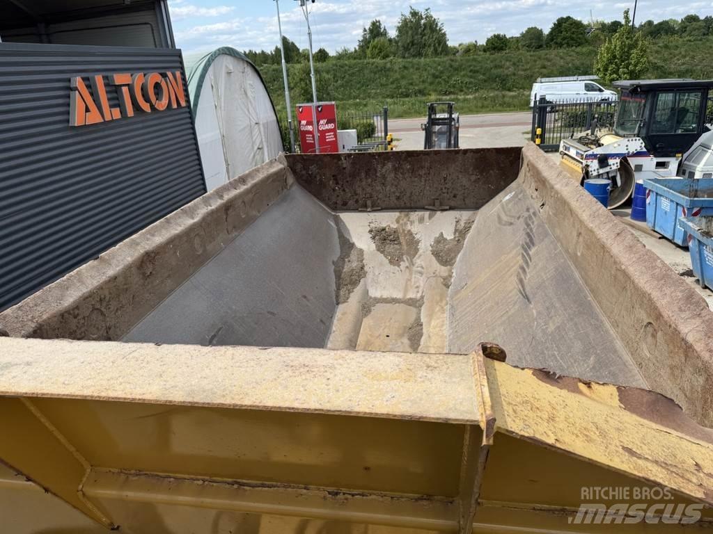 CAT 730C Ne cestni demperji