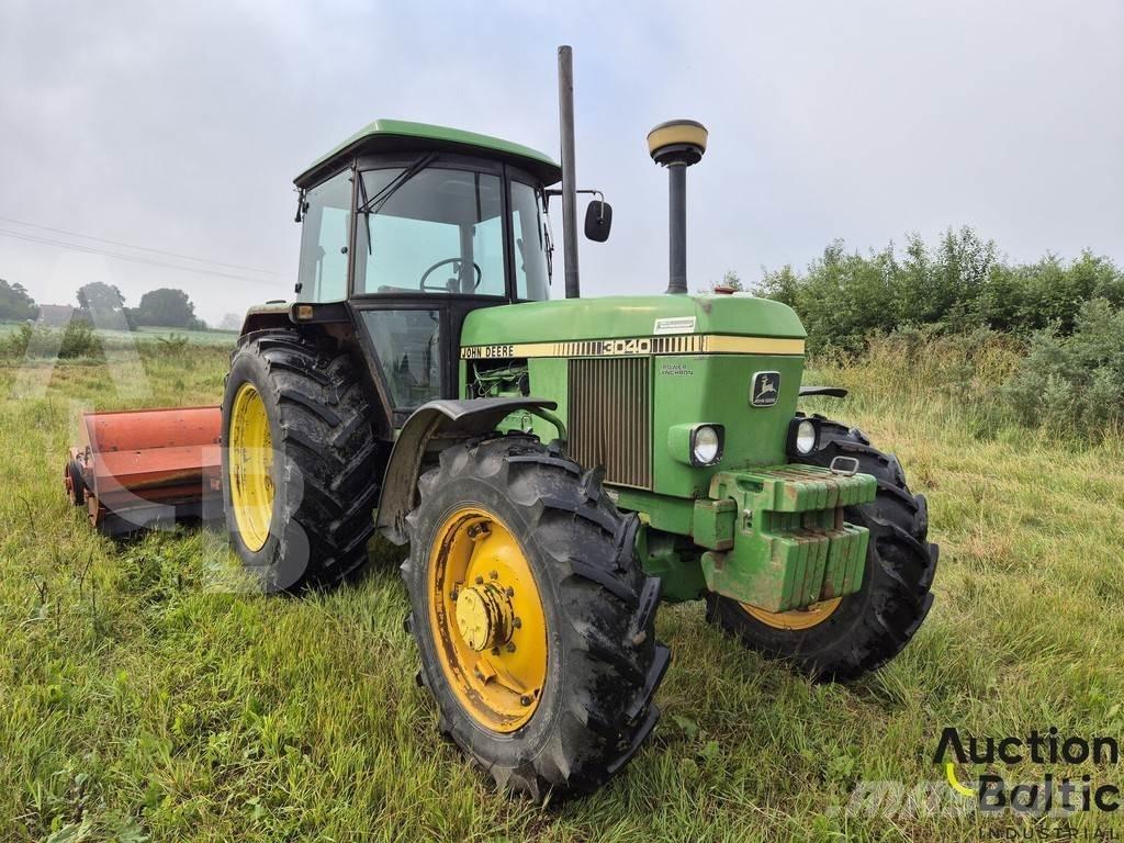 John Deere MFWD Traktorji