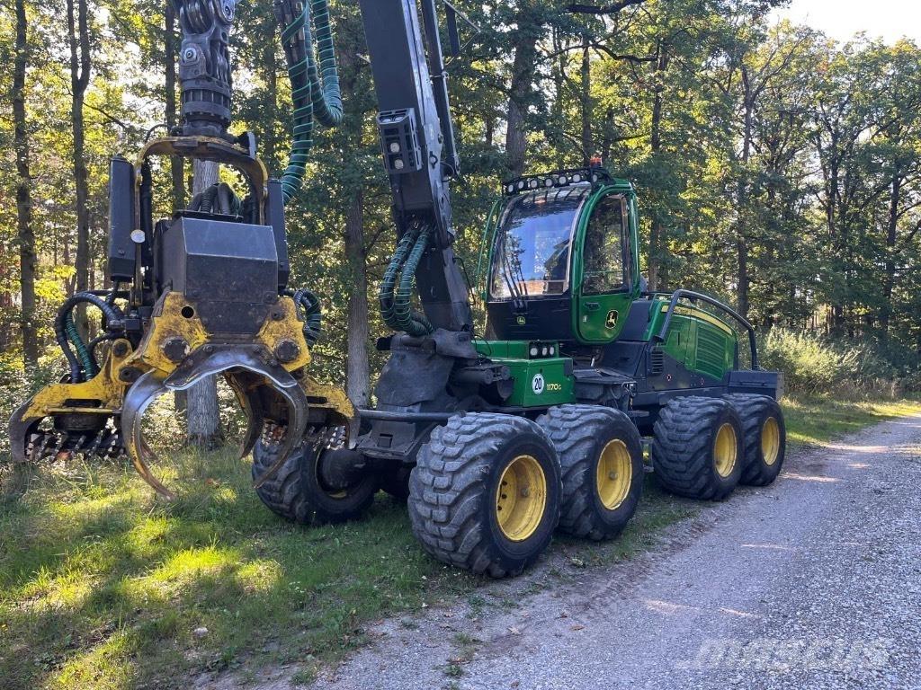 John Deere 1170G Harvesterji