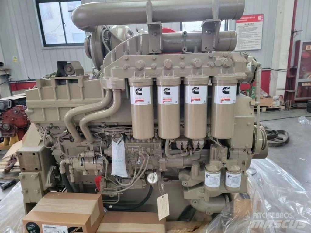 Cummins QST30 Motorji
