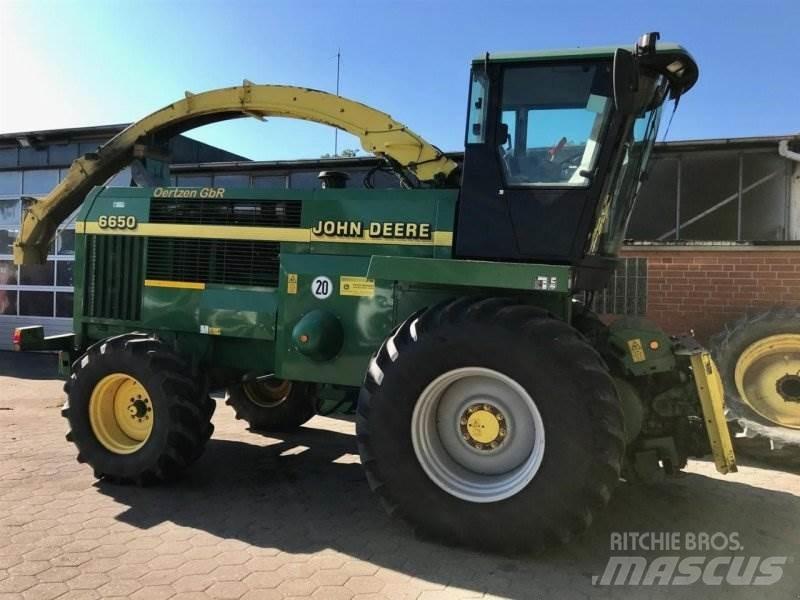 John Deere 6650 Kombajni za krmo