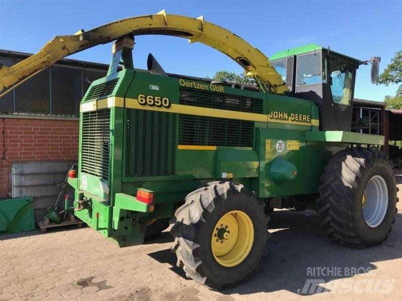 John Deere 6650 Kombajni za krmo