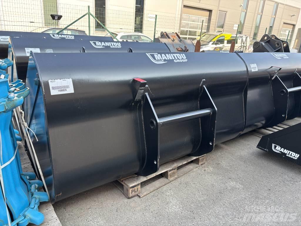 Manitou CBA 3000 Drugi priključki za nakladanje in kopanje