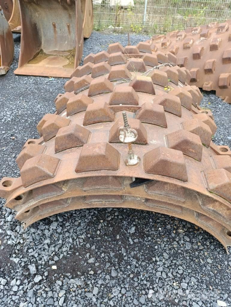 Bomag BW 213 D-4 Enojni valjarji