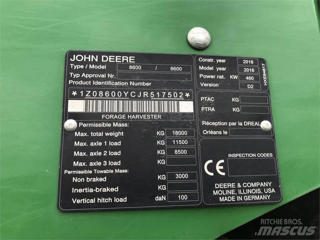 John Deere 8600 Stroji za krmo na lastni pogon