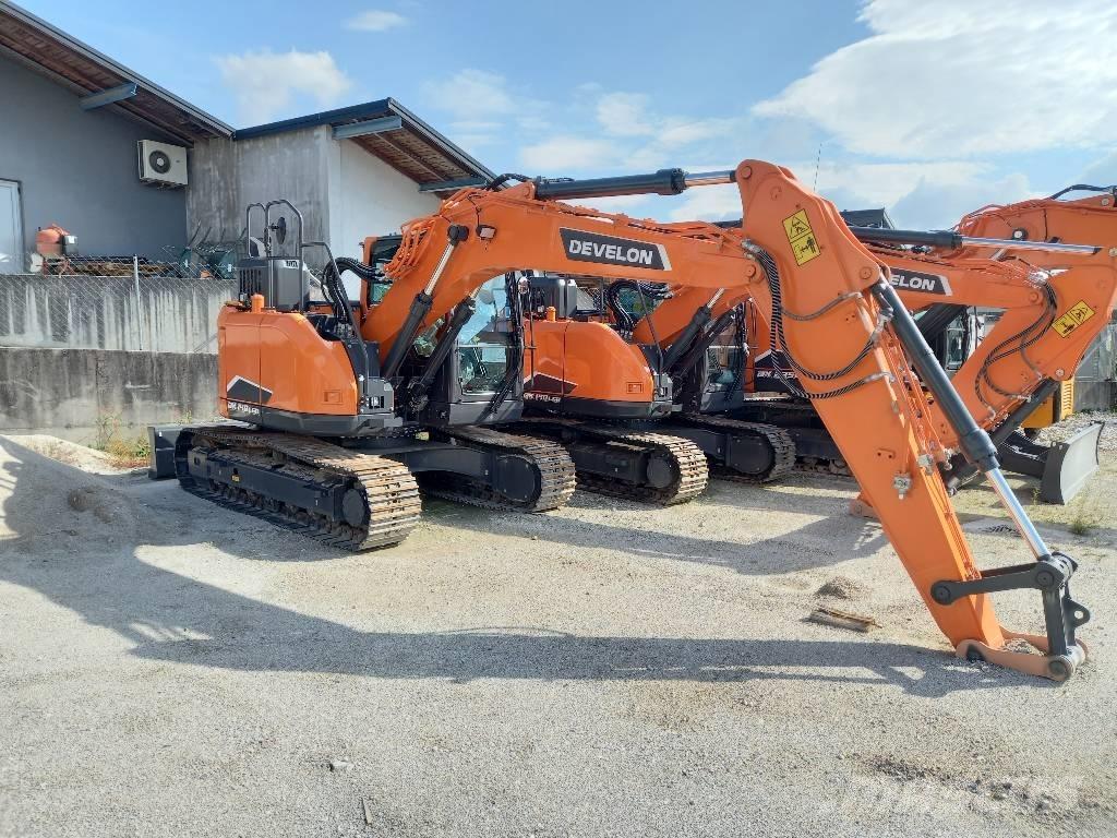 Doosan DX140LCR-7 Bagri goseničarji
