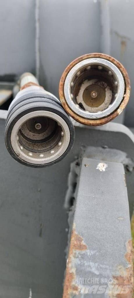 Holms Okänd 3,2 Snežne deske in plugi