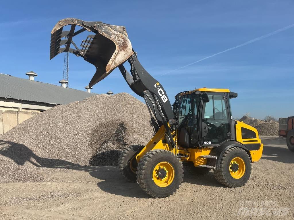 JCB 409 T4 Kolesni nakladalci