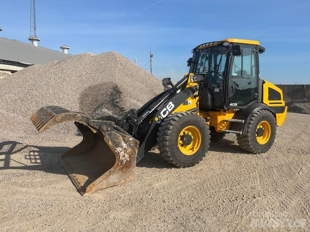 JCB 409 T4 Kolesni nakladalci