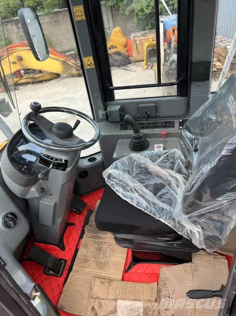 SDLG LG 956 L Kolesni nakladalci