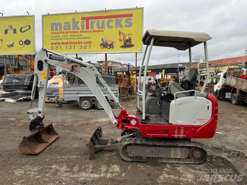Takeuchi TB 216 Mini bagri <7t