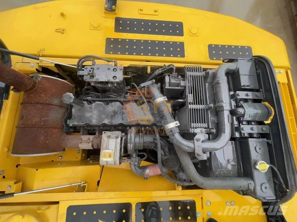 Komatsu PC 220-8 Bagri goseničarji