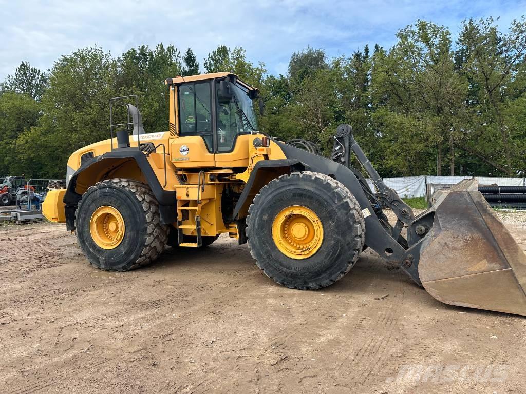 Volvo L 220 G Kolesni nakladalci