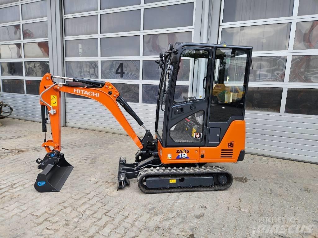 Hitachi ZX19-6 Mini bagri <7t