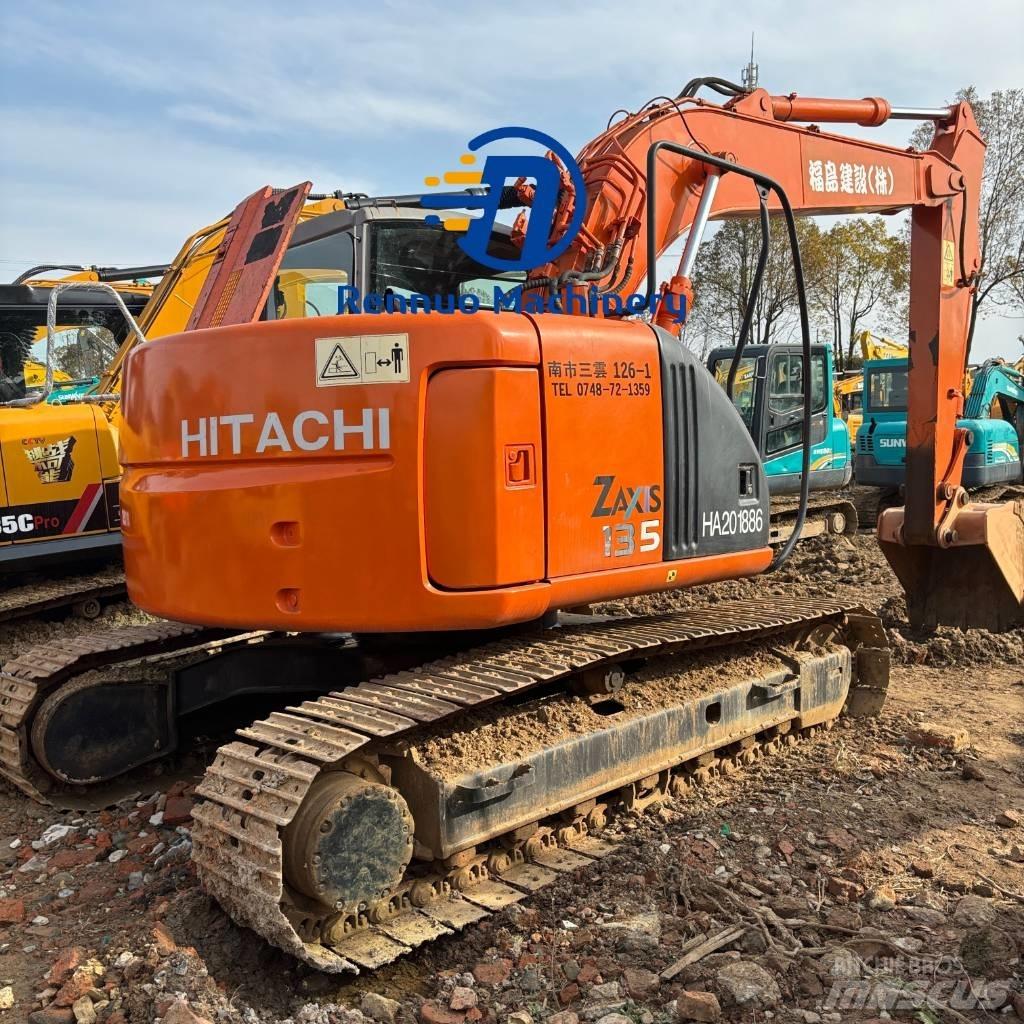 Hitachi ZX 135 US Bagri goseničarji