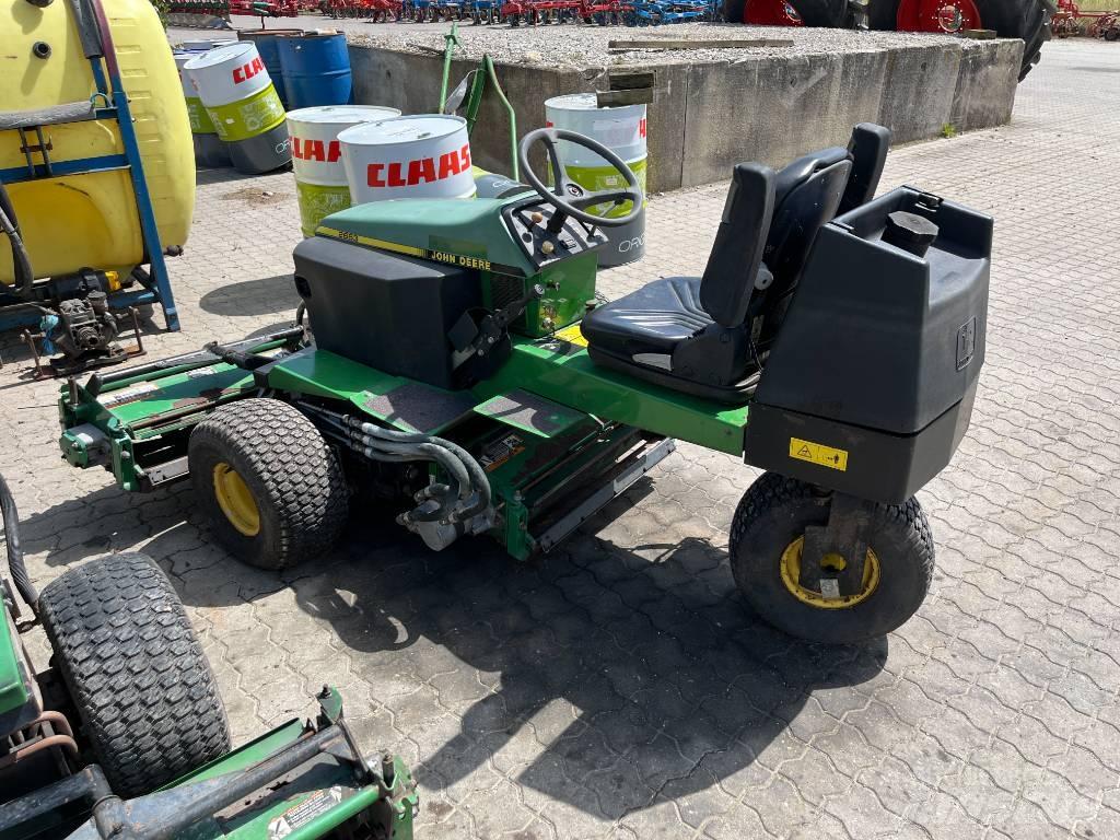 John Deere 2653 Vrtni traktor kosilnice