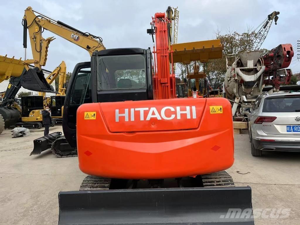 Hitachi ZX 70 Midi bagri 7t – 12t