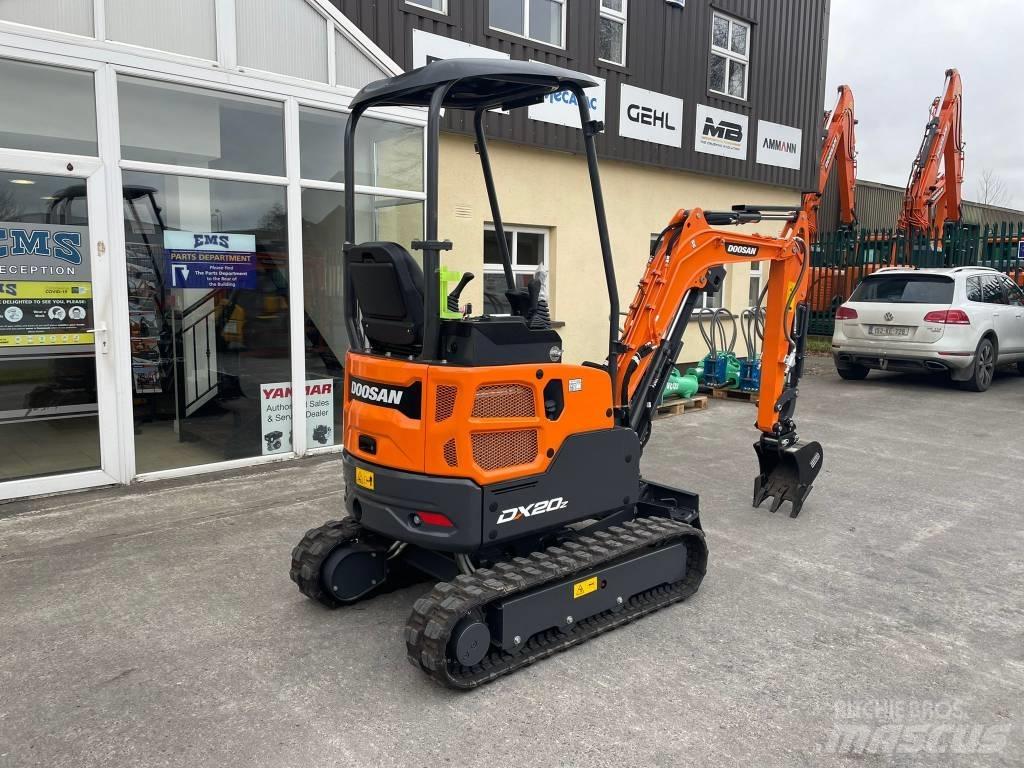 Develon DX 20 Z-7 Mini bagri <7t