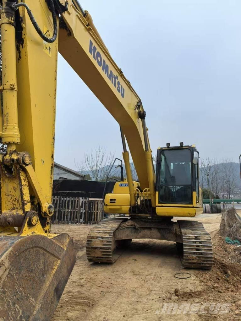 Komatsu PC 200-8 Midi bagri 7t – 12t