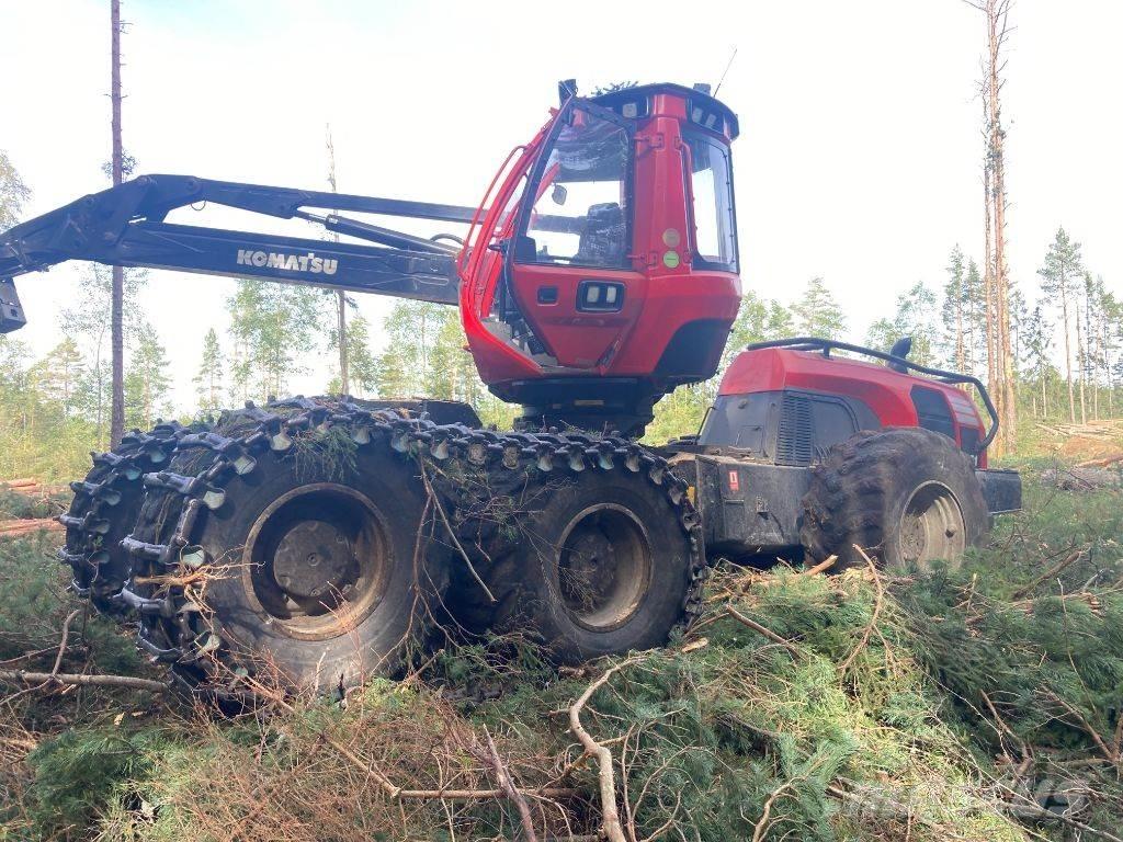 Komatsu 951 Harvesterji