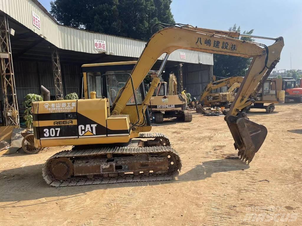 CAT 307 Bagri goseničarji