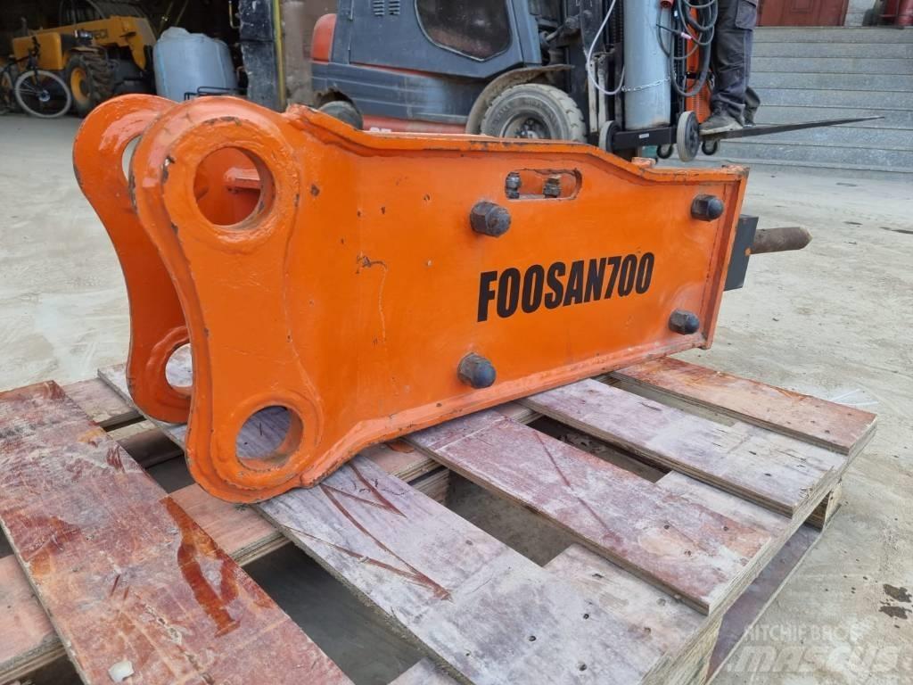  Foosan 700 Kladiva