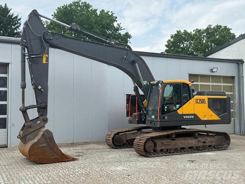 Volvo EC 250 EL Bagri goseničarji