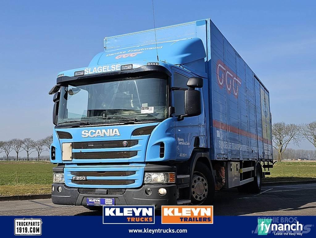 Scania P250 Tovornjaki zabojniki
