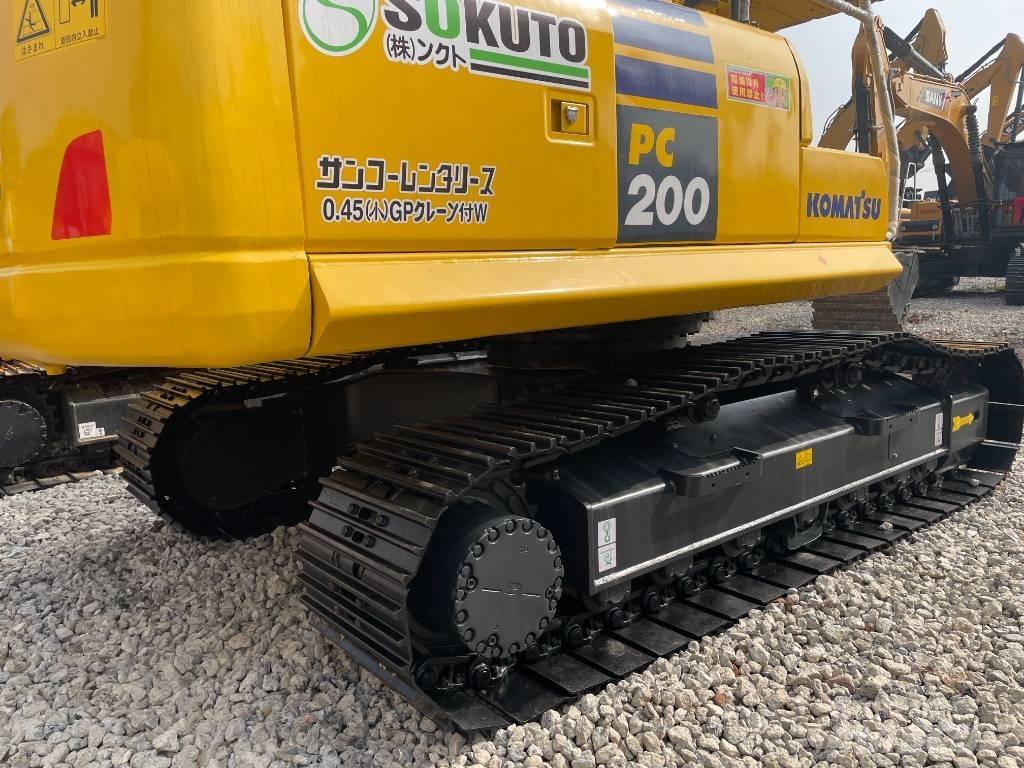 Komatsu PC 200 Bagri goseničarji